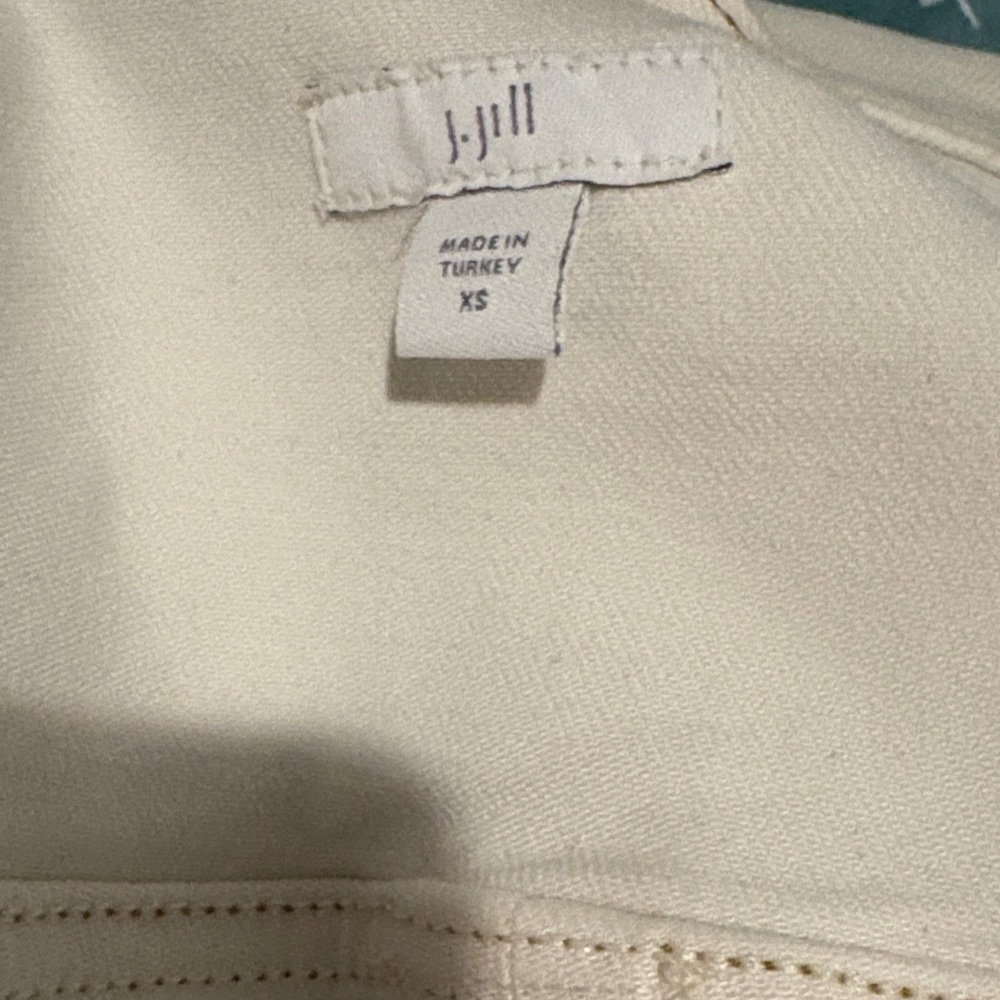 J. Jill Cream Jean Jacket with Button Detail - Picture 2 of 6